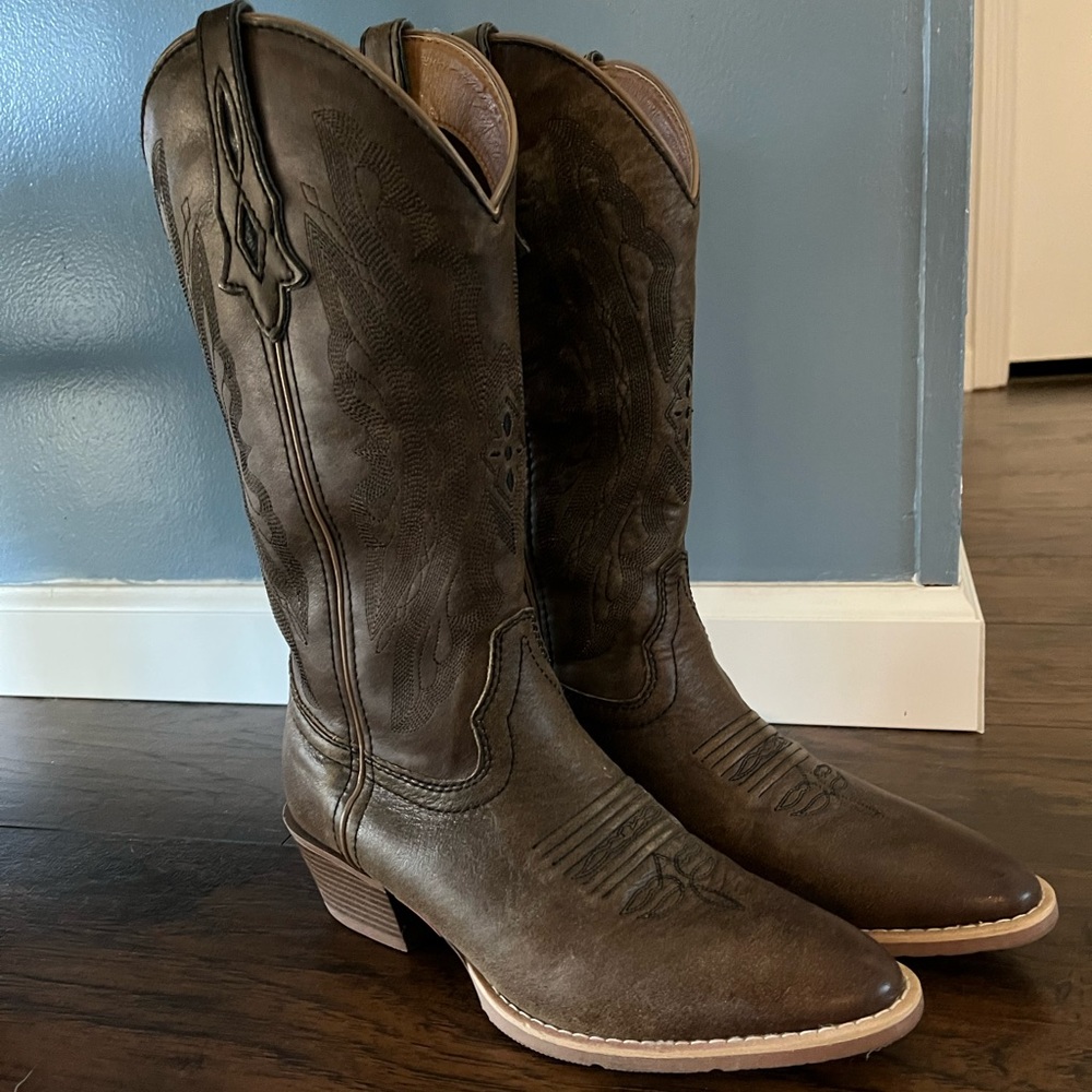 Womens Justin Gypsy cowgirl boots